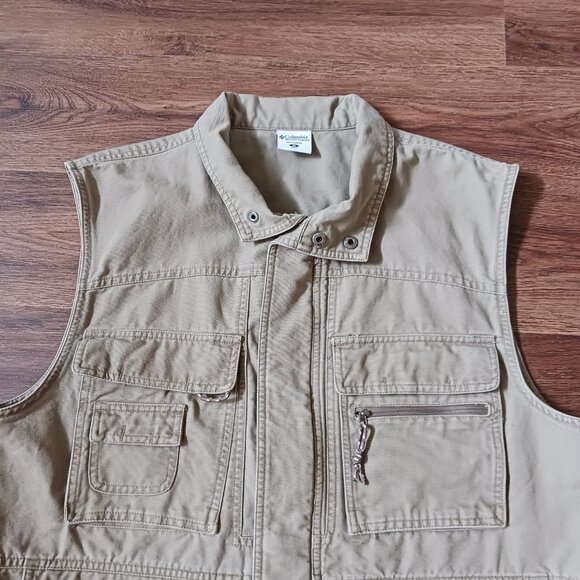 Columbia Vest Mens Medium Tan Khaki Cargo Canvas Full Zip Fishing Hiking Safari - Picture 2 of 8
